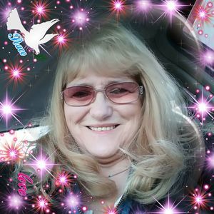 Meet your Posher, Lynn